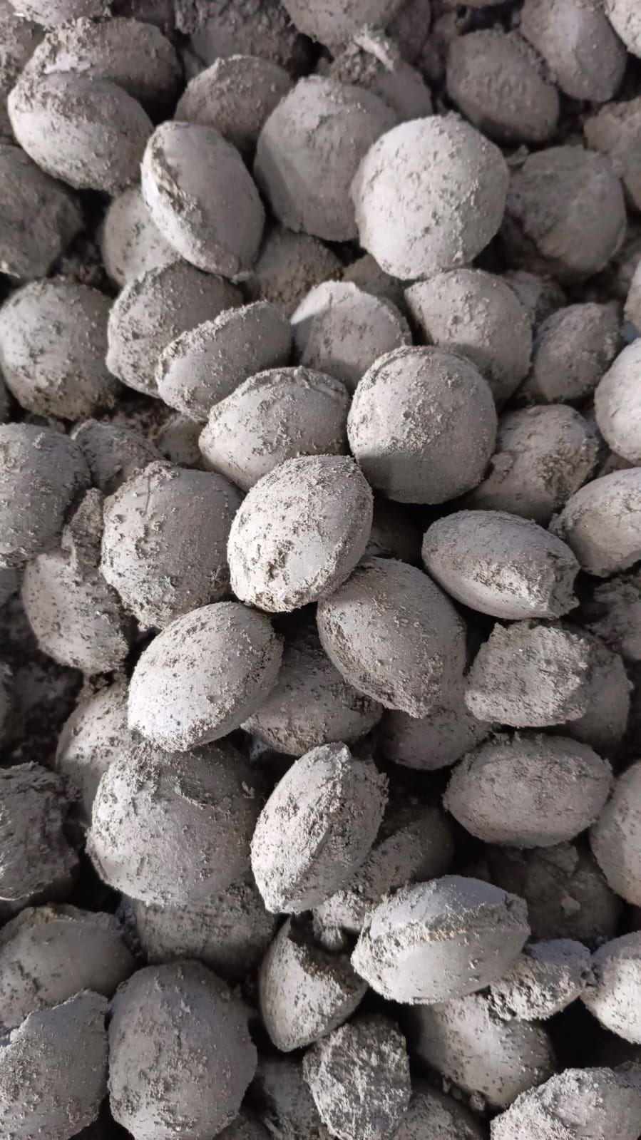 Synthetic Slag Briquettes